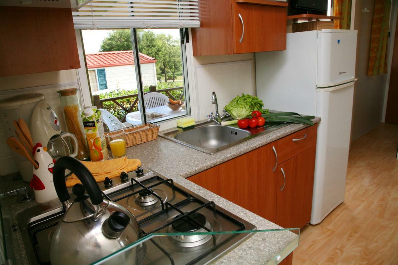 Mobile Homes Comfort CAPRI Bijela Uvala Mugeba Eksteriør bilde